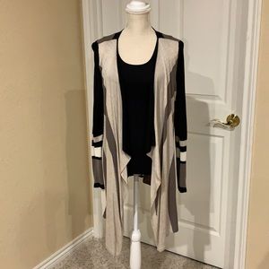 INC, International Concept, classy, taupe, black and tan  wrap. 100% rayon Sz L